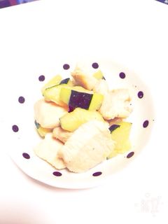 ズッキーニと鶏胸のバター醤油炒め*-レシピのメイン写真