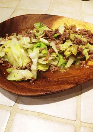 簡単！キャベツと挽肉の炒め蒸し-レシピのメイン写真