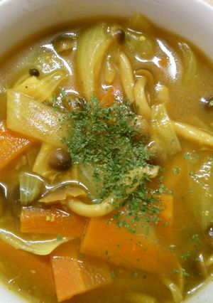 しめじと　玉ねぎ　人参の　カレースープ！-レシピのメイン写真