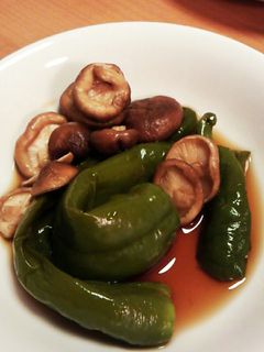 万願寺とうがらしと椎茸の焼き浸し-レシピのメイン写真