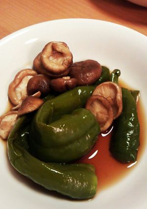 万願寺とうがらしと椎茸の焼き浸し-レシピのメイン写真