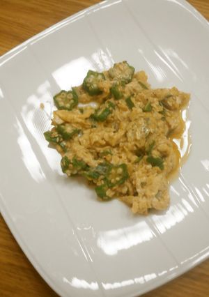 朝食に✿オクラ入り炒り卵☆ごま油風味-レシピのメイン写真
