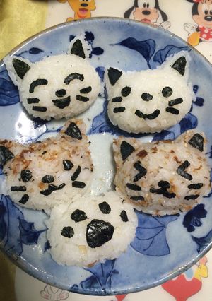 にゃんこおにぎり♡簡単！キャラ弁＊-レシピのメイン写真