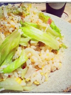 レタスとカニカマの炒飯-レシピのメイン写真