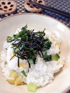 缶詰たくあんと胡瓜の混ぜ寿司-レシピのメイン写真