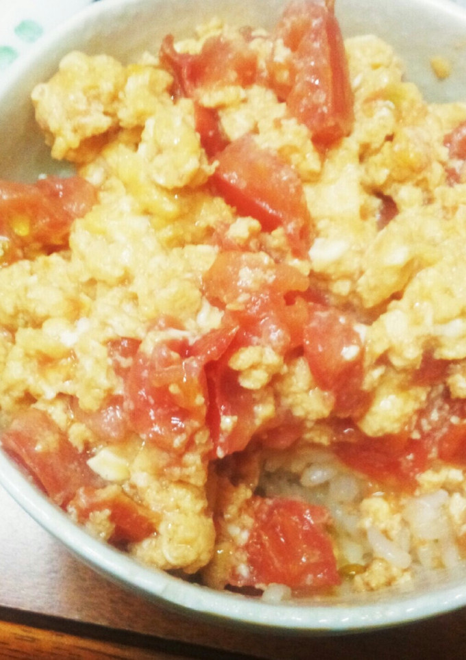 完熟トマトの玉子丼-レシピのメイン写真