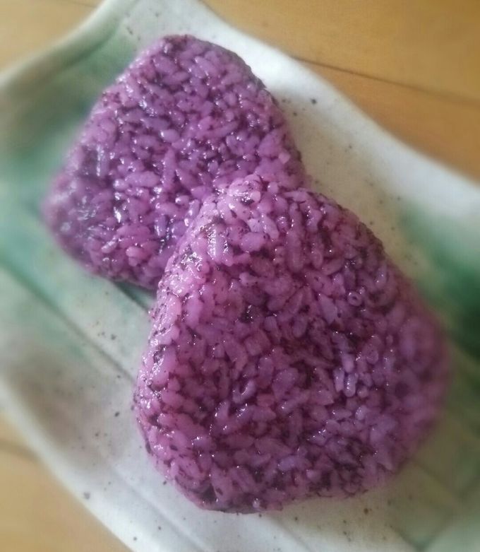 〓ゆかり® で＊料理屋のまかないおにぎり by ねむンダ