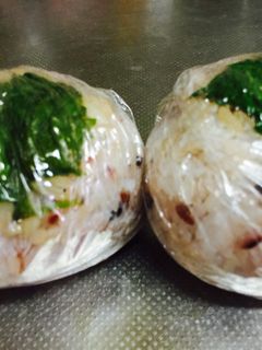 大葉にんにく漬けでおにぎり-レシピのメイン写真