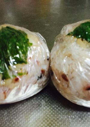 大葉にんにく漬けでおにぎり-レシピのメイン写真
