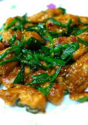 ニラと大豆ミートの甘辛味噌焼き♪弁当にも-レシピのメイン写真