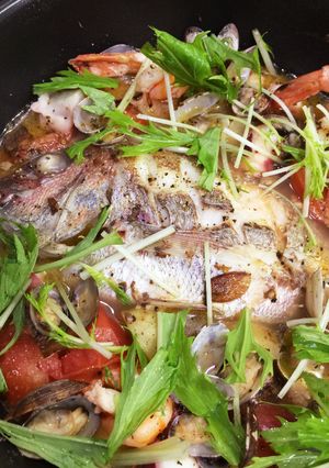 スープまで美味しい♪真鯛のアクアパッツァ-レシピのメイン写真