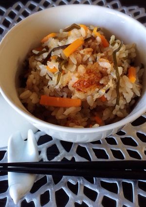 ☆塩昆布とツナの炊き込みご飯☆-レシピのメイン写真
