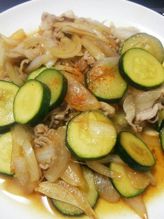 ズッキーニと豚肉のしょうゆ炒め☆-レシピのメイン写真