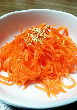 大量消費！ニンジンのハチミツレモン和え-レシピのメイン写真