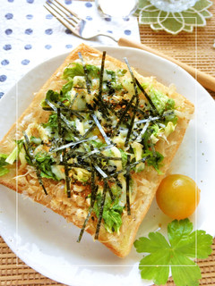 セロリ葉のあっさり和トースト-レシピのメイン写真