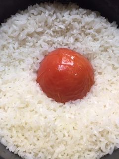 簡単☆トマト丸ごとご飯♪-レシピのメイン写真