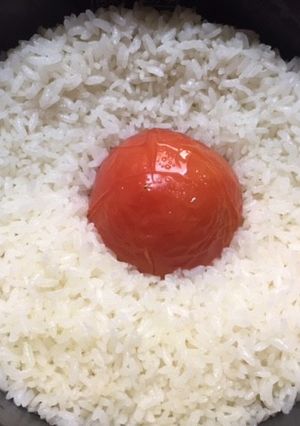 簡単☆トマト丸ごとご飯♪-レシピのメイン写真