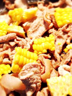 お子様に〜♩とうもろこしと豚肉の焼肉-レシピのメイン写真