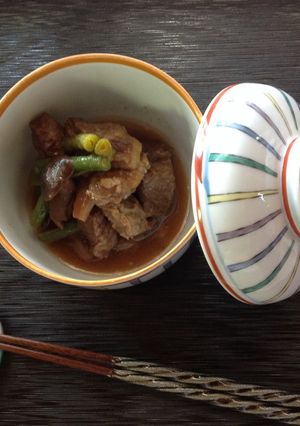 丹波しめじと牛すじ肉の煮物-レシピのメイン写真