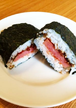 スパムおにぎり＊沖縄弁当屋スタイル-レシピのメイン写真