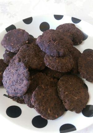 米粉とココナッツオイルのカチカチクッキー-レシピのメイン写真