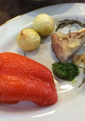 丸ごとパプリカのオーブン焼き♪-レシピのメイン写真