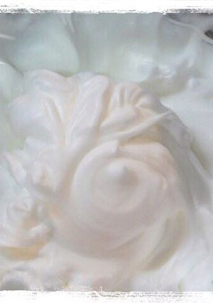 【裏技】簡単にホイップクリーム-レシピのメイン写真