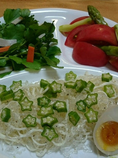 海藻麺と裂けるチーズの冷製麺-レシピのメイン写真
