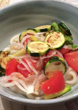 減塩♪夏野菜のさっぱりサラダうどん-レシピのメイン写真
