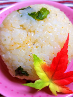 簡単♡冷めても美味しい♡ダシダおにぎり-レシピのメイン写真