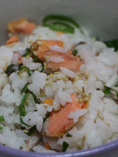 アジの干物と塩鮭の混ぜご飯-レシピのメイン写真