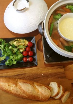 土鍋でチーズフォンデュ-レシピのメイン写真