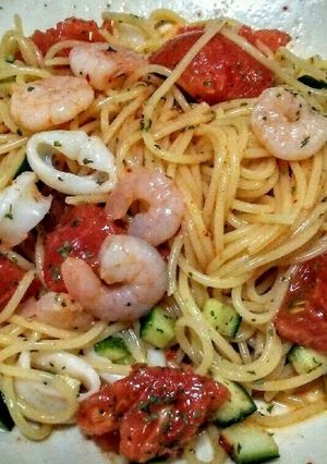 お鍋ひとつで冷たいシーフードトマトパスタ-レシピのメイン写真