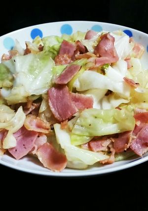 キャベツとベーコン炒め-レシピのメイン写真