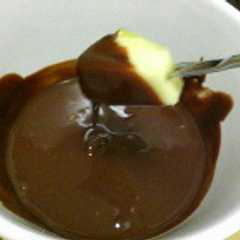 รูปของ おいこ風チョコフォンデュ