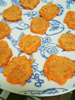 離乳食後期・手づかみ食べ 人参おやき-レシピのメイン写真