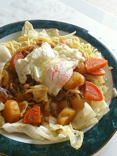 カレー納豆焼きそば 卵のせ-レシピのメイン写真