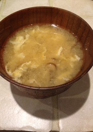 椎茸と卵の味噌汁-レシピのメイン写真