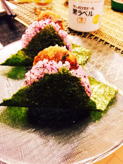 簡単なのに最強?寿司飯でおにぎり♡-レシピのメイン写真