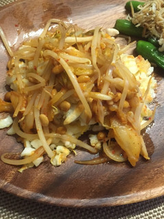 うどんでお好み焼き⁉️キムチ納豆かけ-レシピのメイン写真