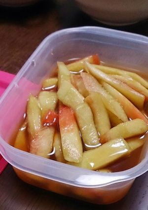 ピリ辛すっぱーい！スイカの皮でお漬物-レシピのメイン写真