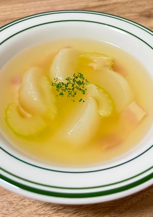 かぶとセロリのコンソメスープ-レシピのメイン写真