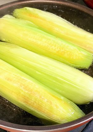 ぷりっぷり！とうもろこしの茹で方🌽-レシピのメイン写真