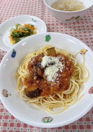 なすのミートソーススパゲティ 保育園給食-レシピのメイン写真