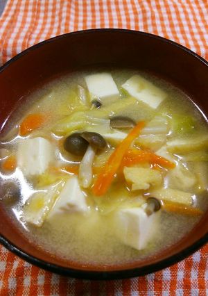 子供もモリモリ♪野菜の味噌汁-レシピのメイン写真