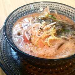 รูปของ 酸味ですっきり！もずく酢のガスパチョ風