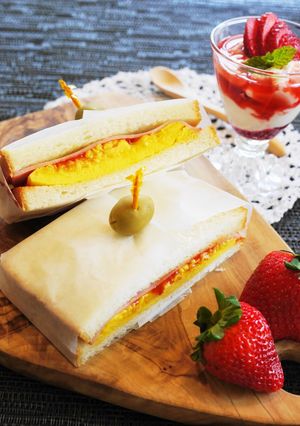 半熟オムレツとハムのサンドイッチ-レシピのメイン写真