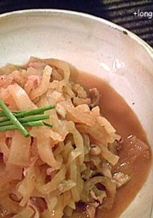 ++大根の塩辛炊き++-レシピのメイン写真
