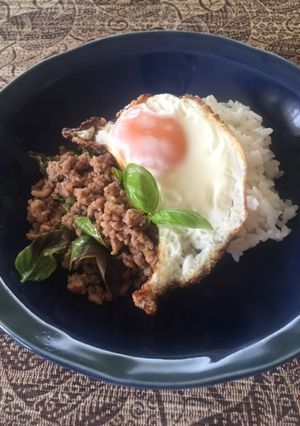 挽肉のバジル炒めごはん-レシピのメイン写真