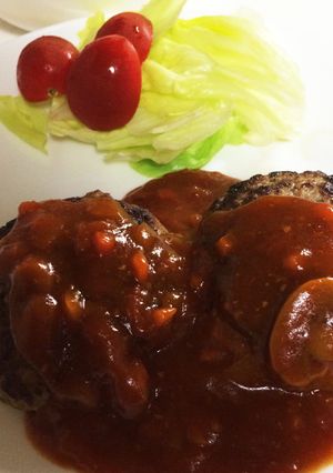 ハンバーグ手抜きデミグラスソース-レシピのメイン写真